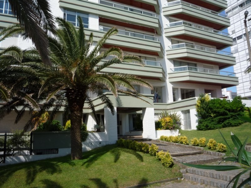 Departamento en alquiler con hermosas vistas al Puerto!